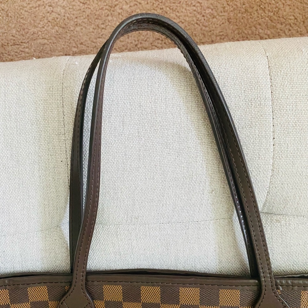 Louis Vuitton Damier Ebene Neverfull MM - Picture 12 of 17
